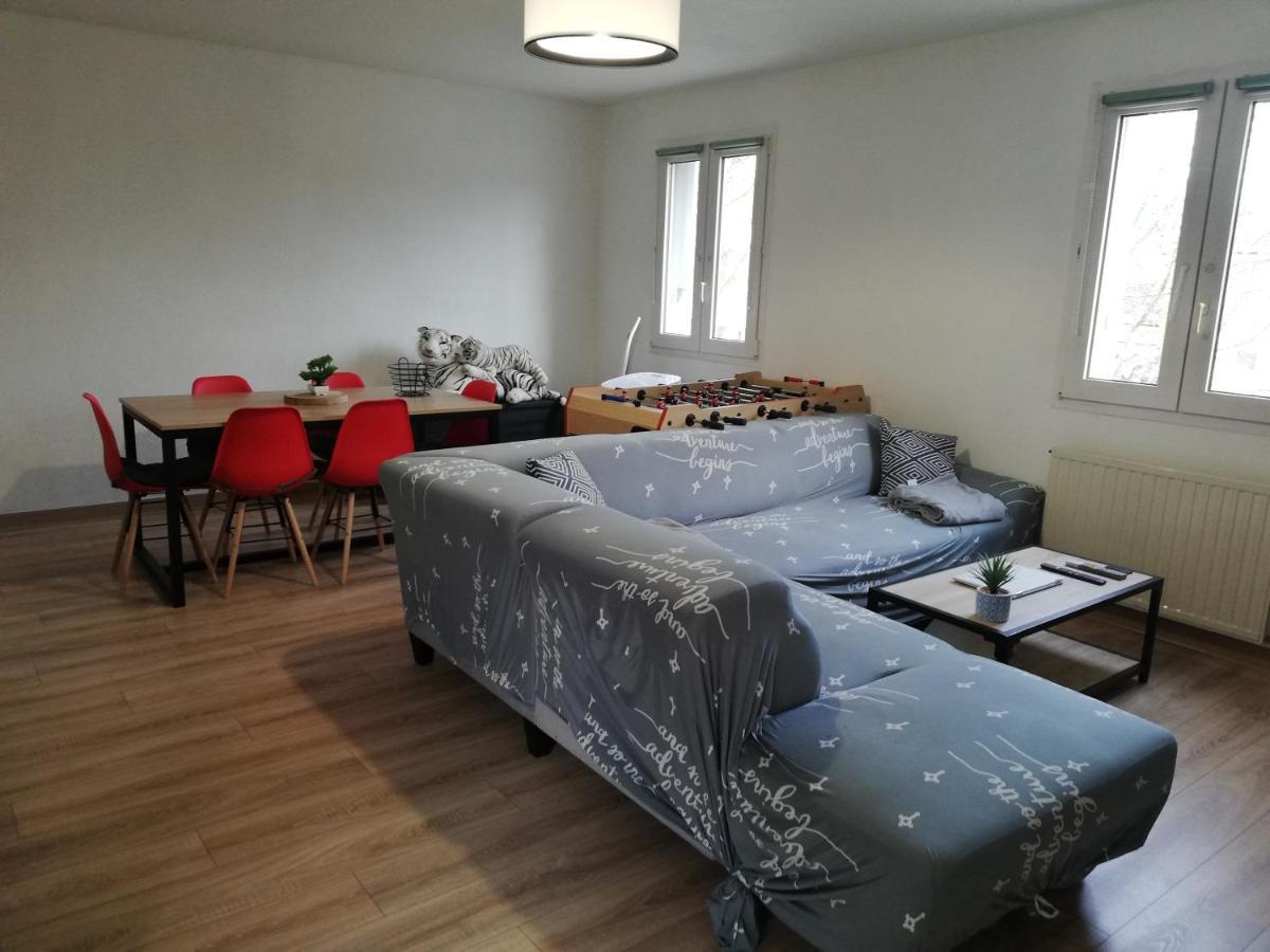 Grand T3 Avec Clim, Parking Et Terrasse Privative - Agen Apartment Bagian luar foto